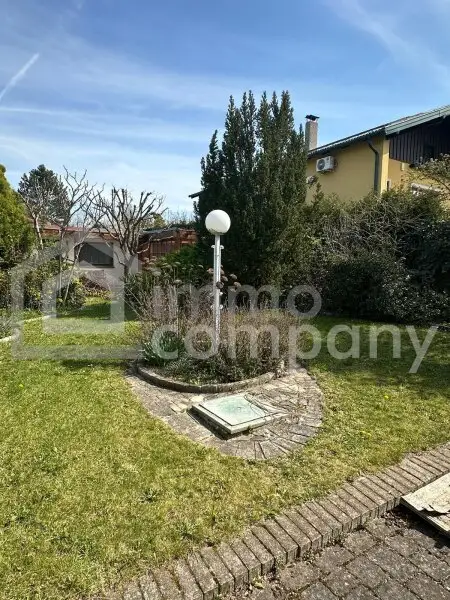 So viel mehr als vier Wände – Charakterhaus mit Gartenzauber