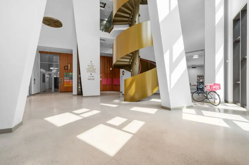 Q-Tower ! Moderne 3 Zimmer mit Balkon & Stellplatz/ +++RE/MAX Trend+++