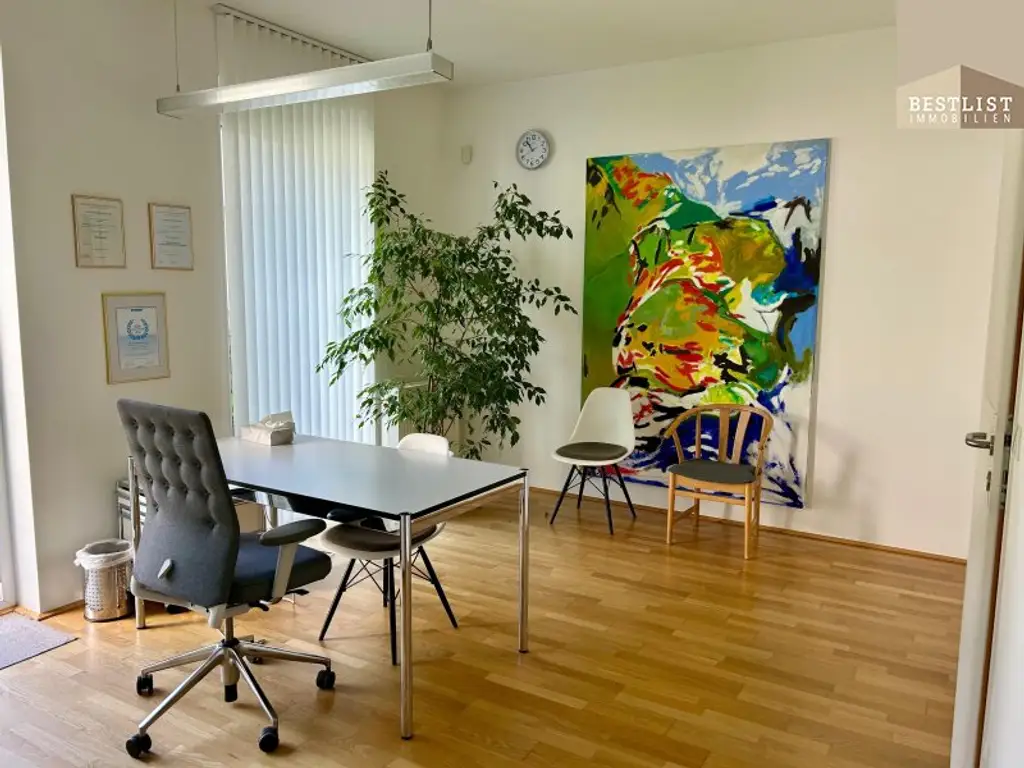 Top-Ordination in Baden für bis zu 3 Ärzte