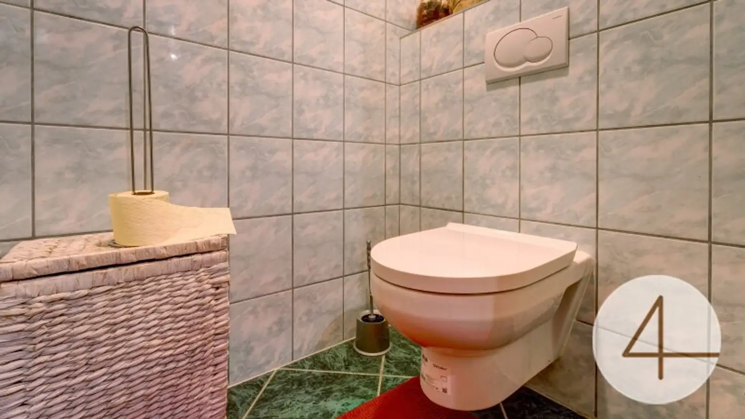 Ihr neues Zuhause: Stilvolles Einfamilienhaus mit Pool in ruhiger Lage