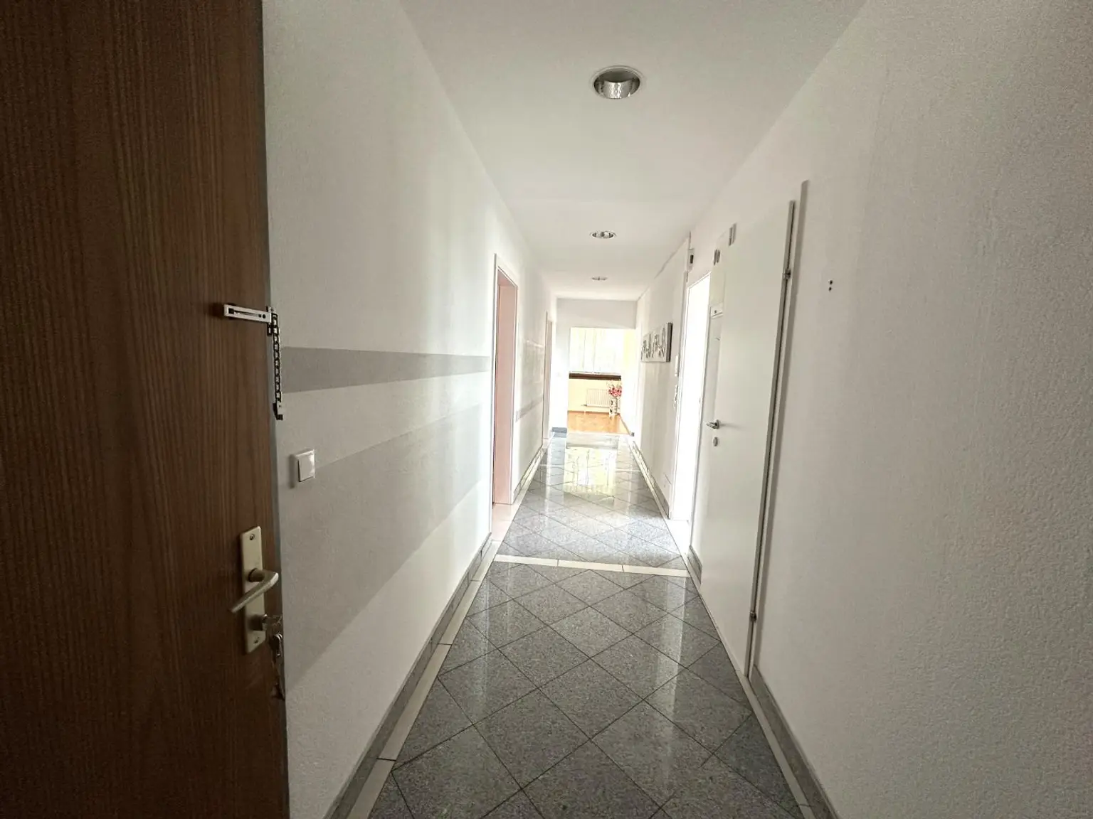 ***Großzügiges Wohnen in zentraler Lage***