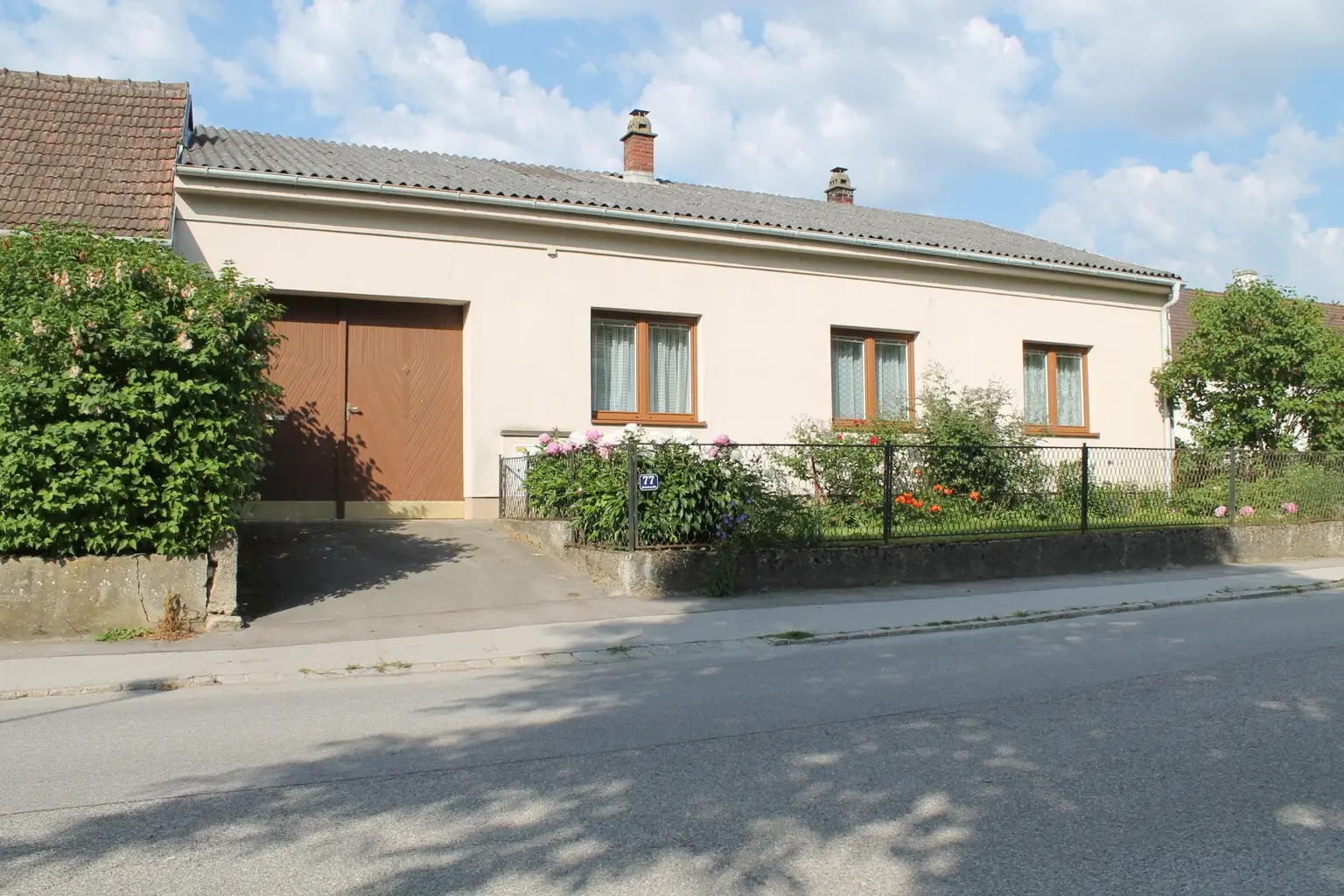 EFH 2011 Oberhautzental - Straßenansicht