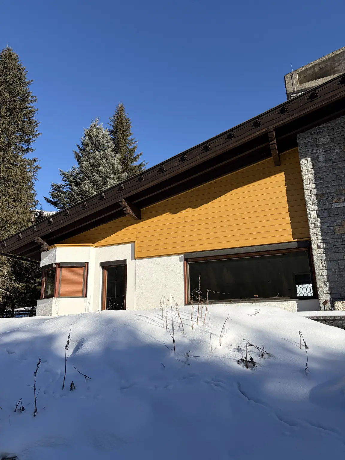 Großzügiges Almhaus mit vielen Ausbaumöglichkeiten