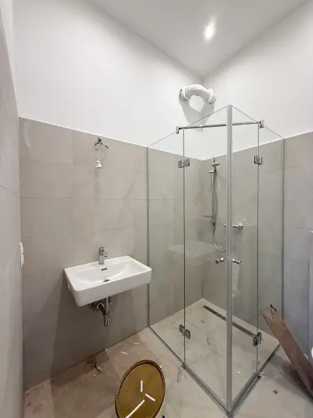 FRISCH SANIERT! 2,5 Zimmerwohnung in 1090 Wien mit Lift zu vermieten