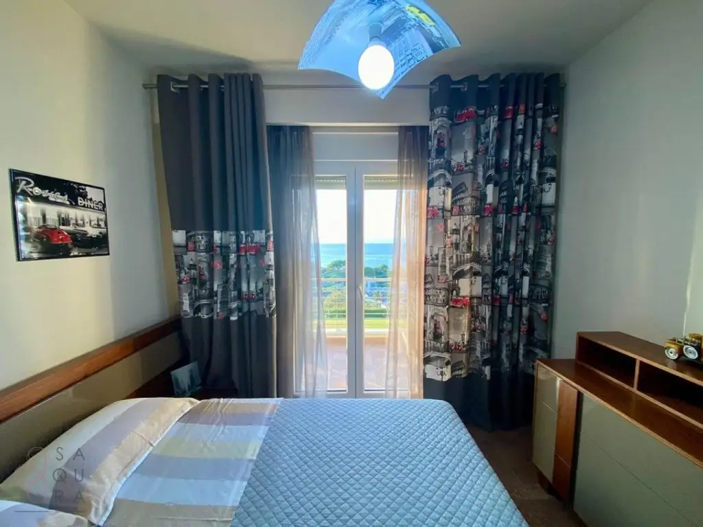 Pefkochori – Stilvolle Maisonette auf großem Grundstück nur wenige Schritte vom Strand