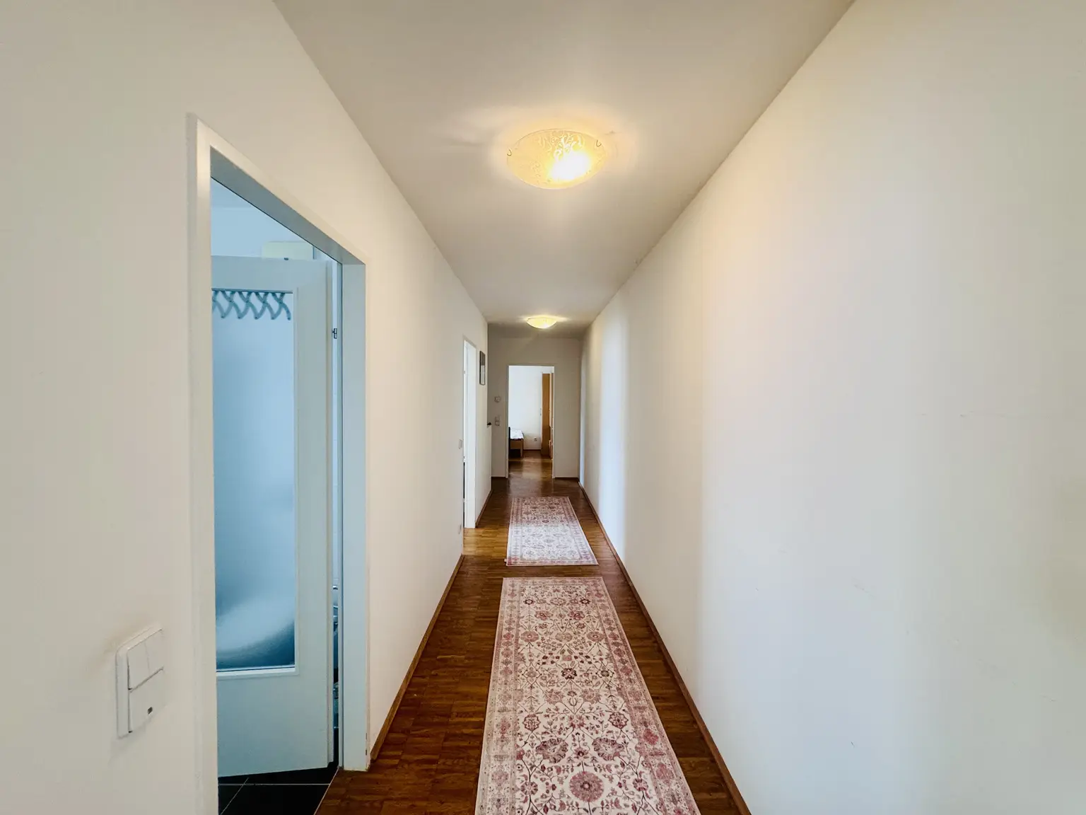 Modernes Einfamilienhaus mit 134 m² Wohnfläche in Ruhelage am Marchfeldkanal