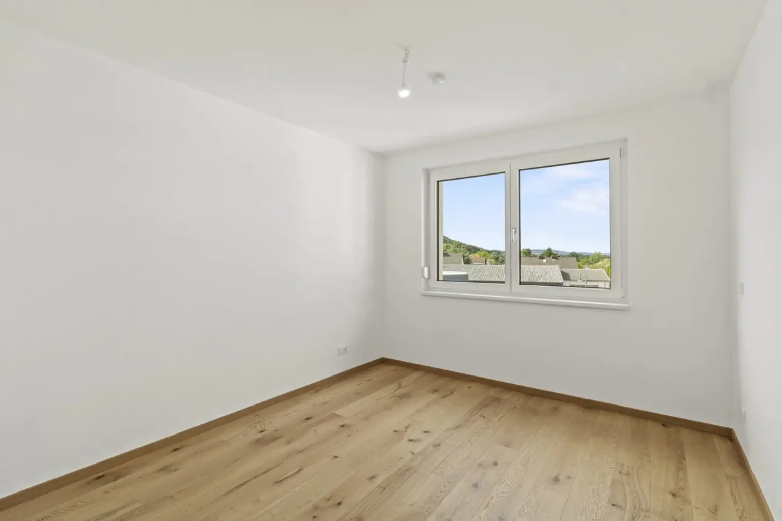 J | ++ FAMILIENHIT ++ WUNDERBARE 4 Zimmer mit Balkon | Prima Service Immobilien