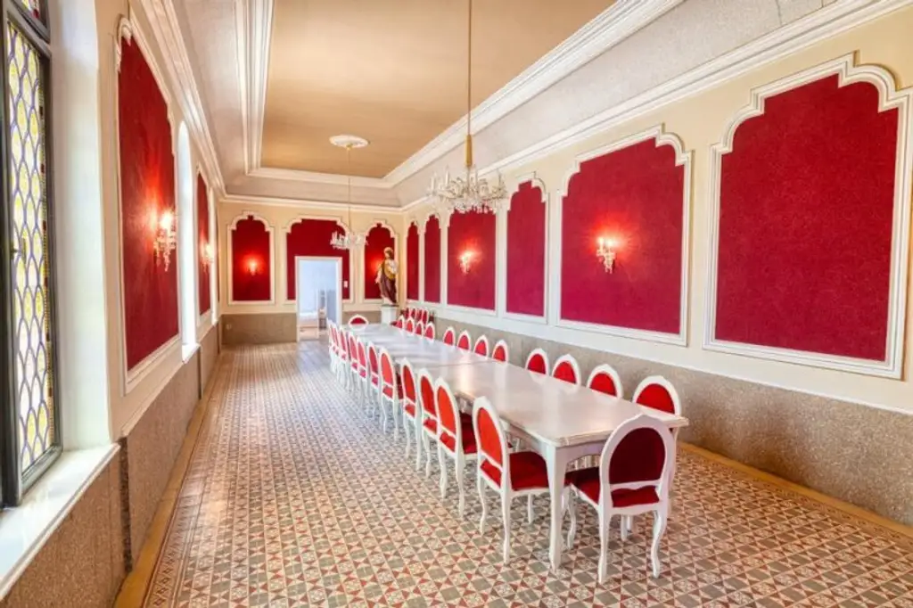 Charmantes Gründerzeithaus im Herzen von Gaweinstal mit angrenzendem Anlageobjekt