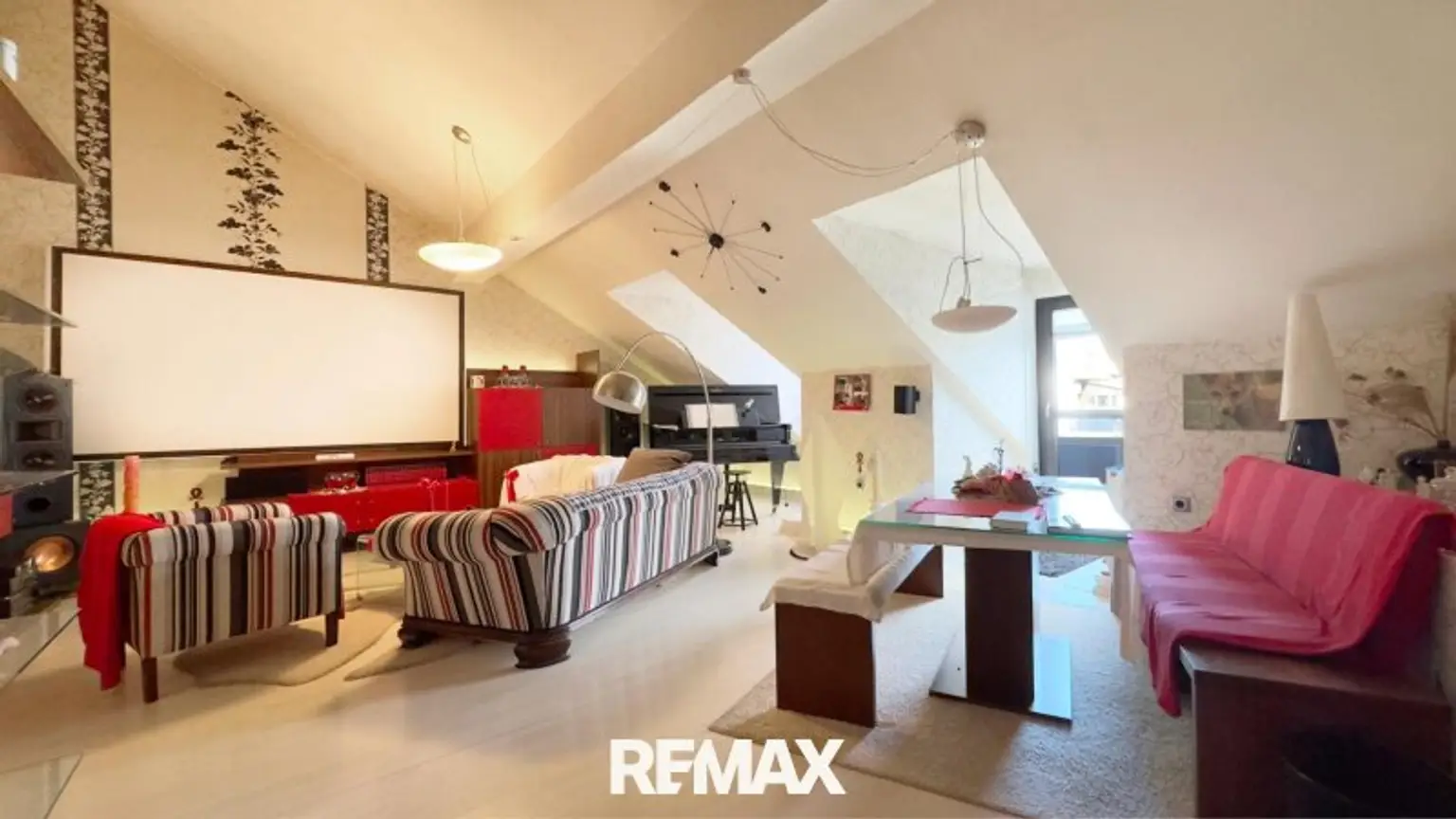 Wohnzimmer OG