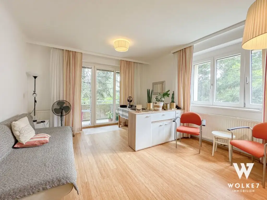 Helle 2-Zimmer-Wohnung mit Ost-Loggia und Gartenblick | 2024 saniert
