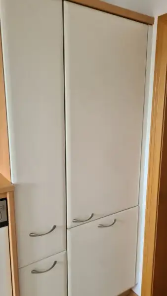 3 Zimmer-Wohnung mit Loggia und Einzelgarage in guter Lage