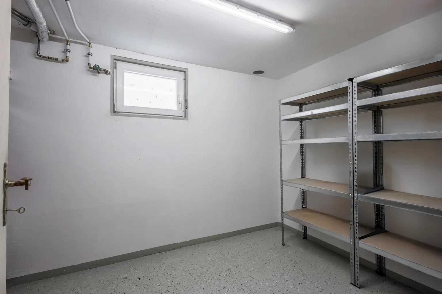 Attraktives Zuhause in Seenähe, durchdacht, hell, wertbeständig