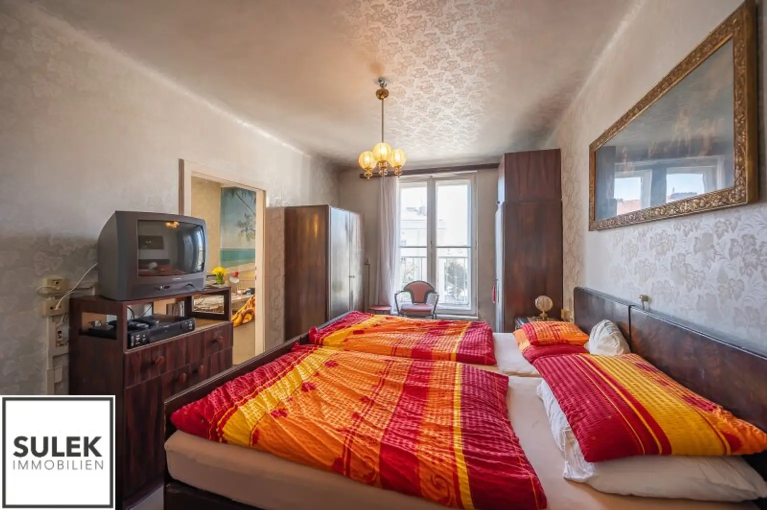 praktisch aufgeteilte 3-Zimmer-Wohnung in gepflegter Anlage – sanierungsbedürftig aber mit Potential für mehr !