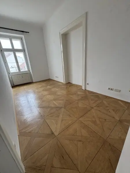 Mietwohnung ca. 178m2 in Top-Lage in Graz! ***Für Wohngemeinschaften bestens geeignet***