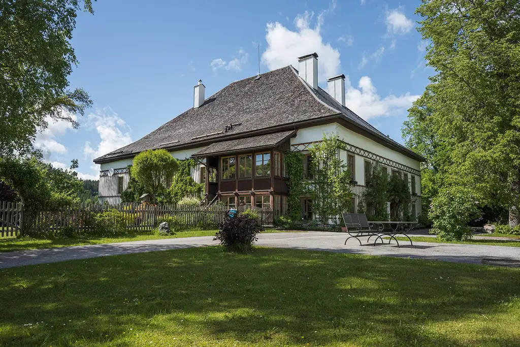Repräsentativer Landsitz - Schloss in Bad Mitterndorf