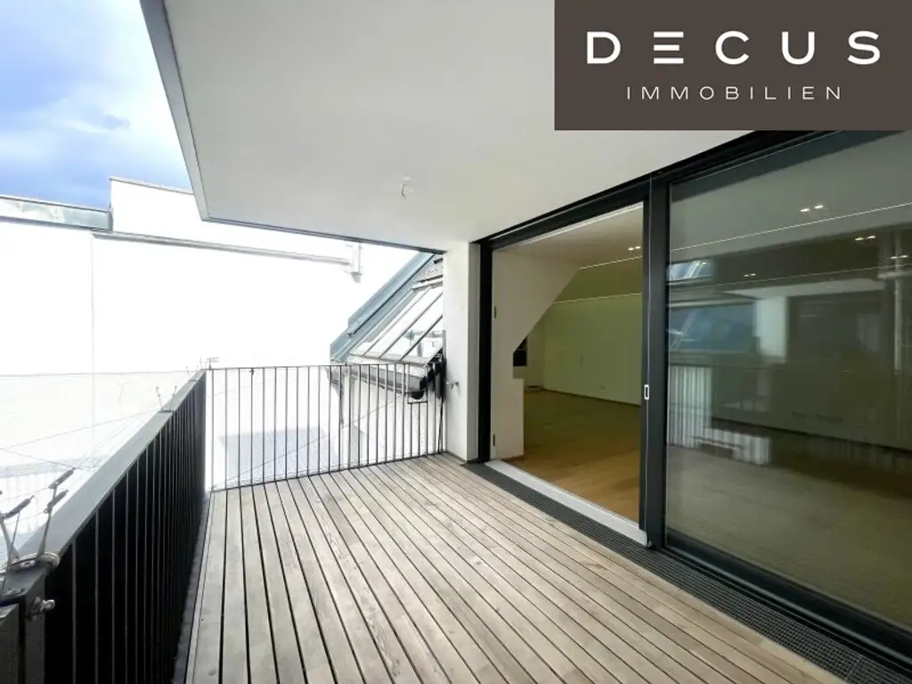 RESIDIEREN AM STADTPARK | ELEGANTE DACHGESCHOSSWOHNUNG | RUHIGE HOFSEITIGE 12 m2 TERRASSE | 4 ZIMMER | 2 BÄDER