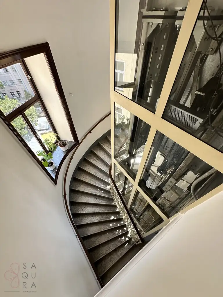 PANORAMA-DACHTERRASSE - EXKLUSIVE DACHGESCHOSSWOHNUNG AUF ZWEI EBENEN