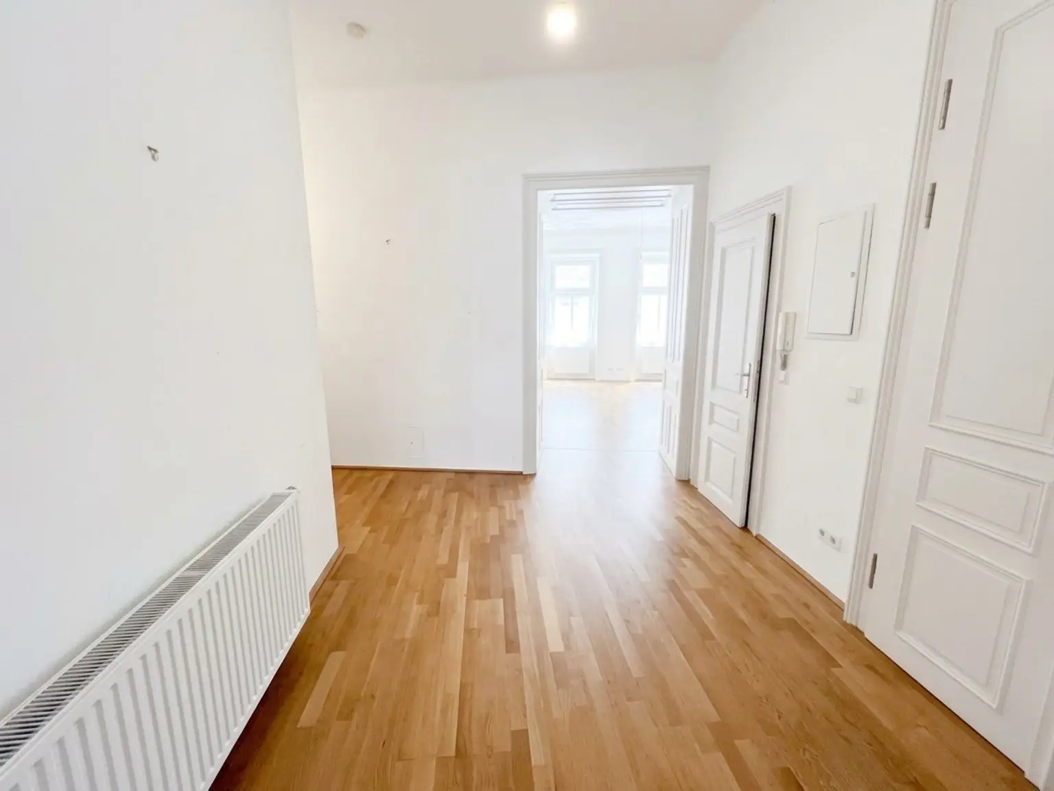 UNBEFRISTET: Nette Altbauwohnung in Top Lage