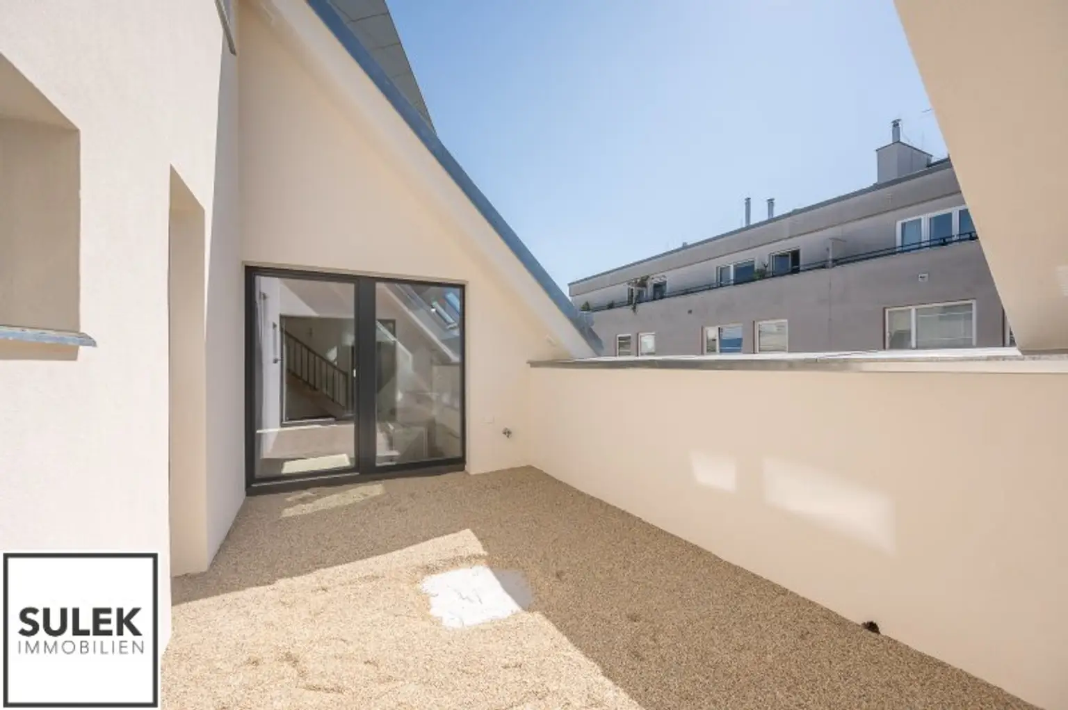 Dachgeschoßwohnung im Herzen des 2. Bezirks – 63 m² Wohnkomfort
