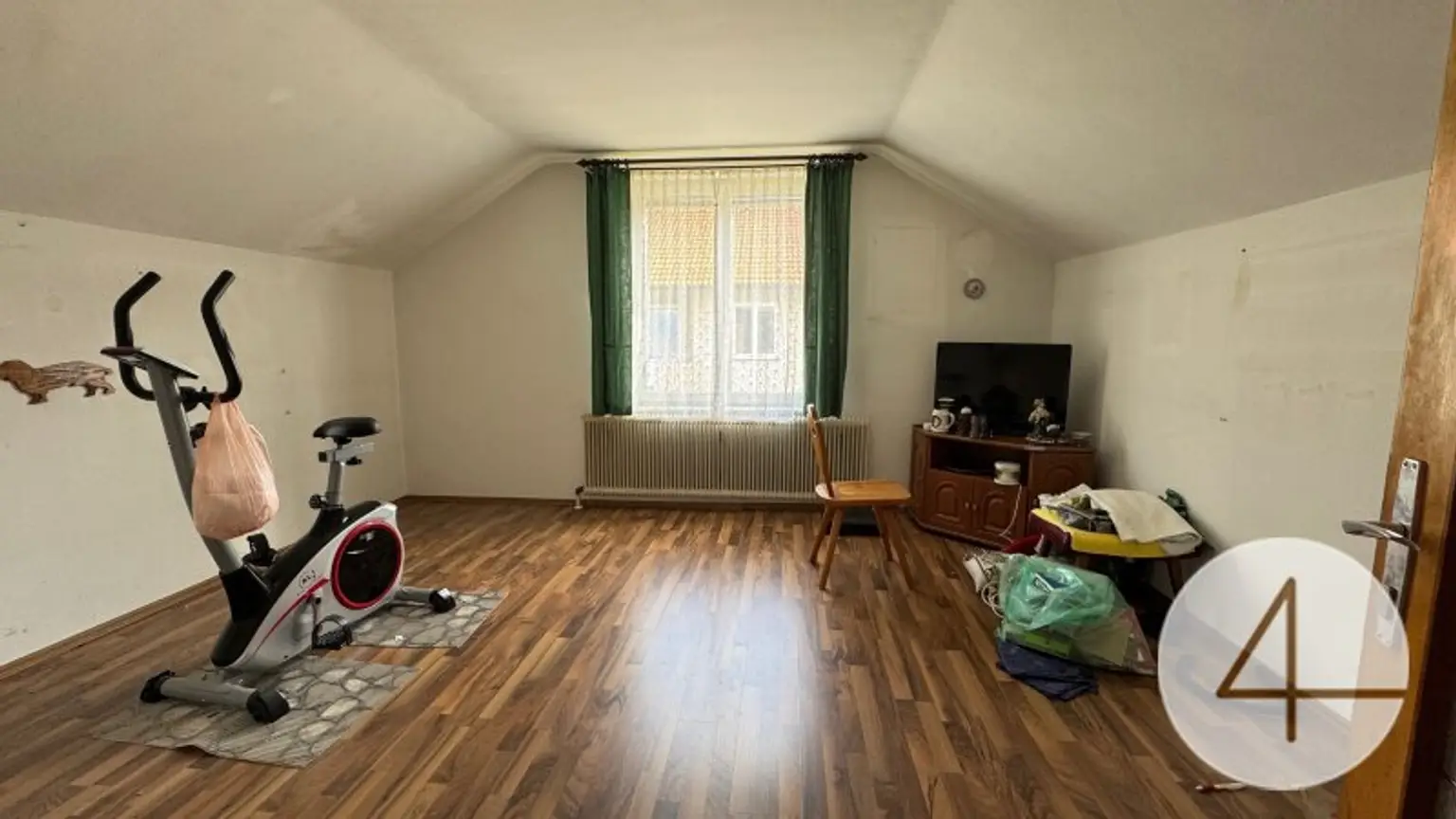 Wohnraum DG