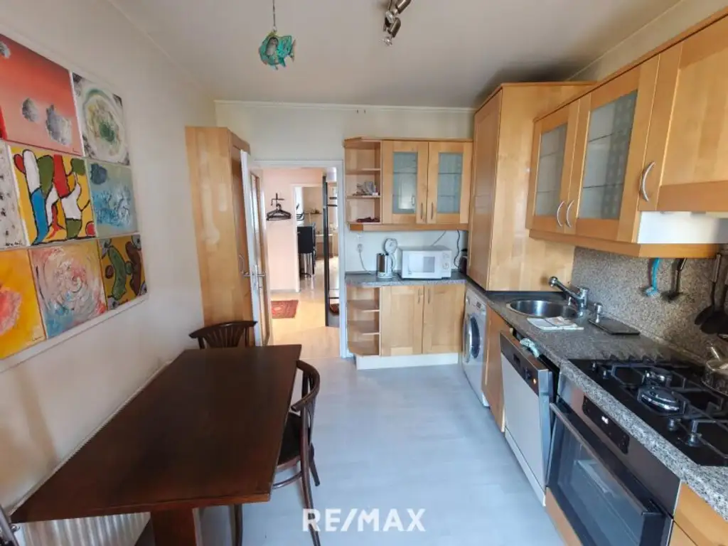 OMA ist ausgezogen - 90m² | 3 Zimmer | perfekte Infrastruktur | ruhige Innenhoflage