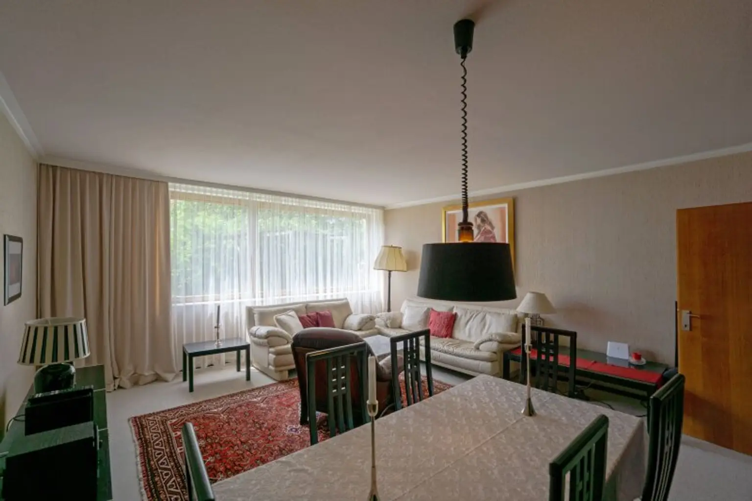 GG: 2. Wohnzimmer