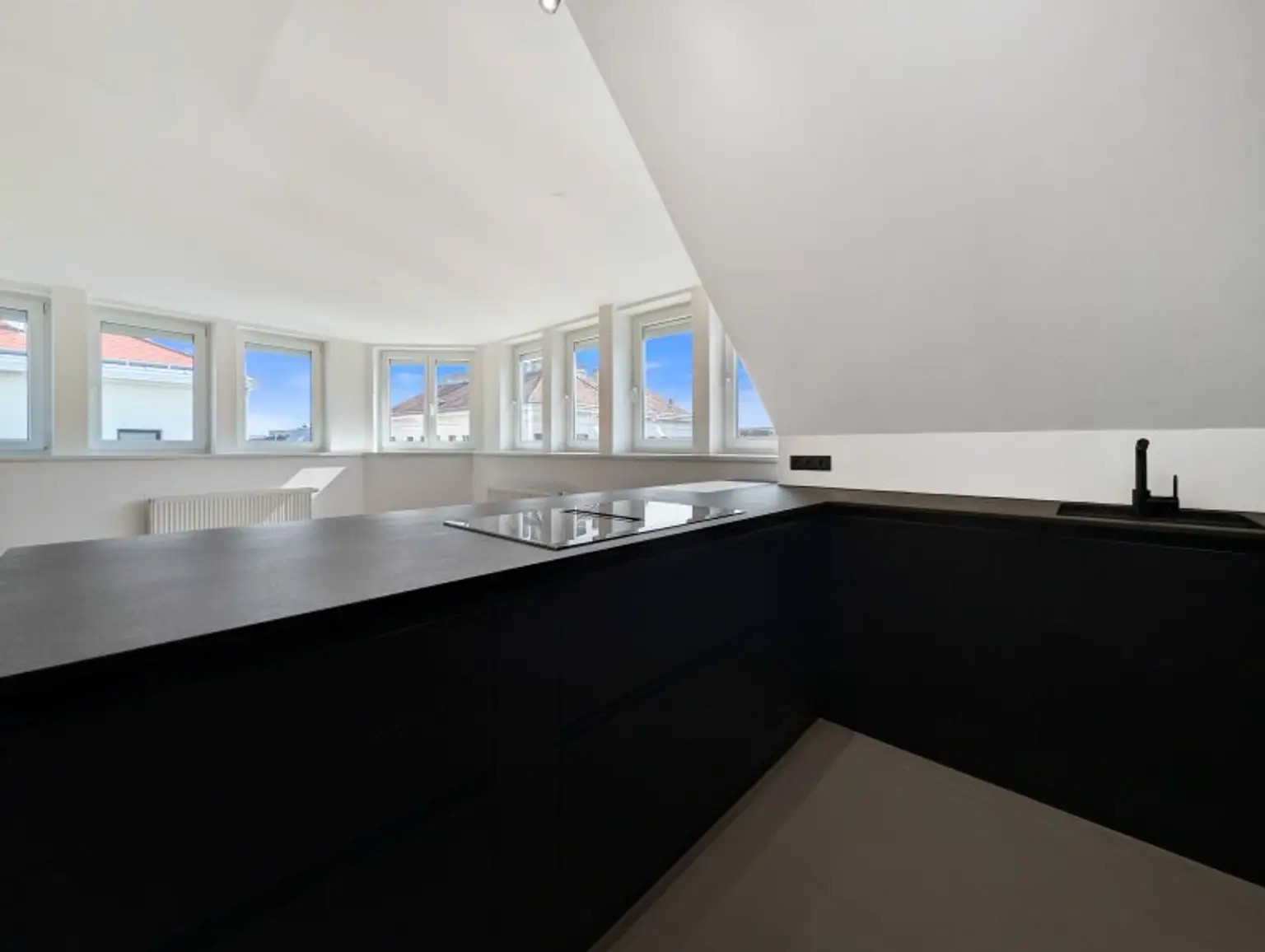 ++NEU++ Fantastische 3-Zimmer Dachgeschosswohnung mit großer Dachterrasse!