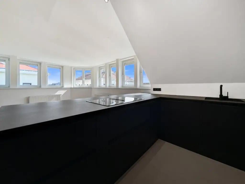++NEU++ Fantastische 3-Zimmer Dachgeschosswohnung mit großer Dachterrasse!
