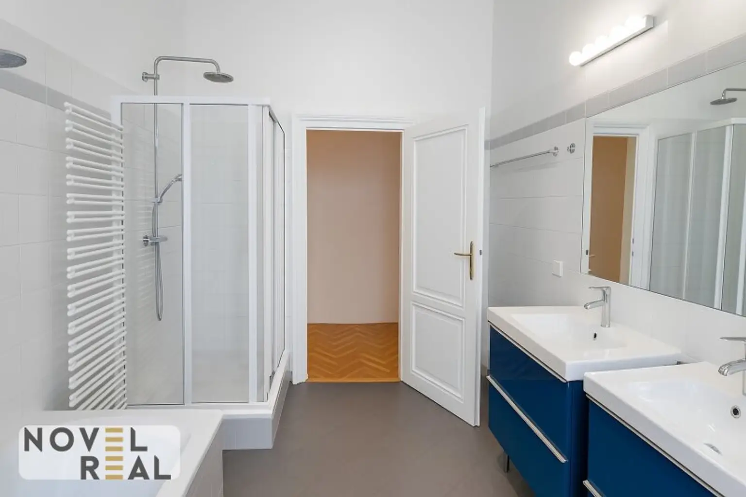 Stilvoller Altbaucharme im Herzen Wiens – Repräsentative Altbauwohnung im 9. Bezirk!
