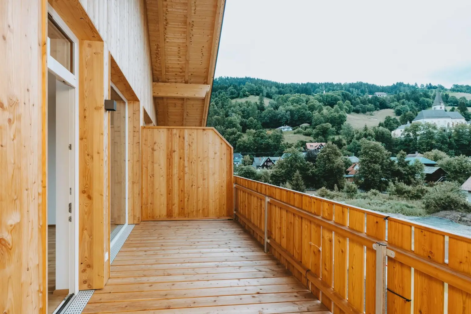 2 Balkone mit ca. 21m²