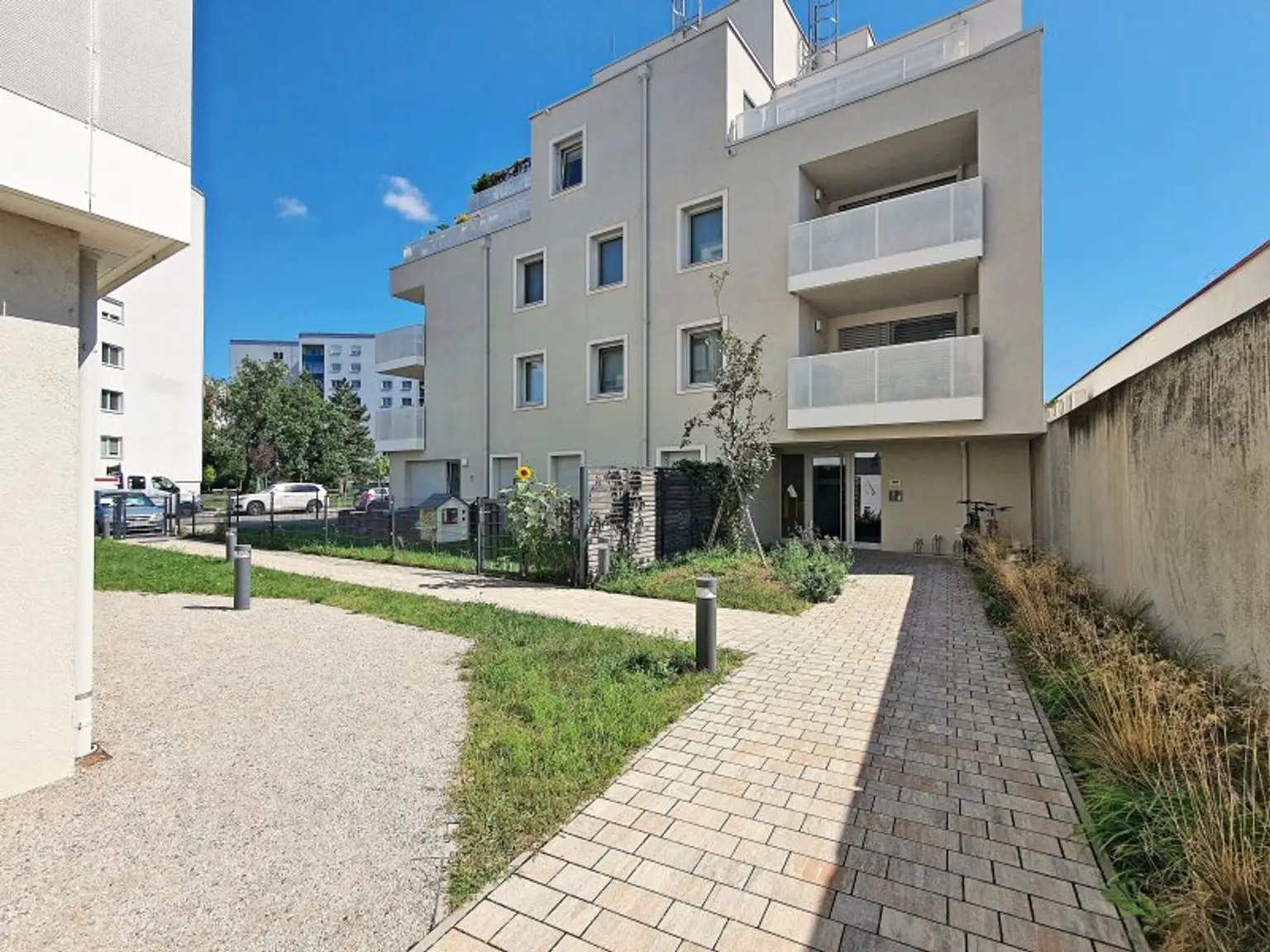 ++NEU++ AMBIENTE22: TOP-moderner 3-Zimmer-Wohntraum mit großzügiger 11,30 m² Terrasse und Tiefgaragenplatz beim Blumengärten Hirschstetten! +++