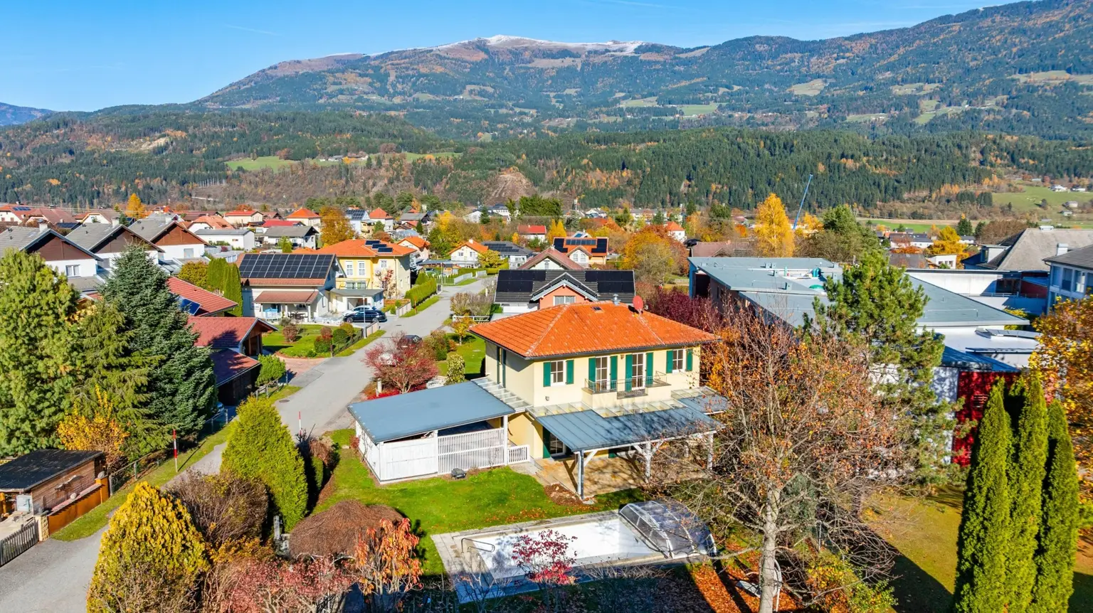 sonnige, ruhige Lage