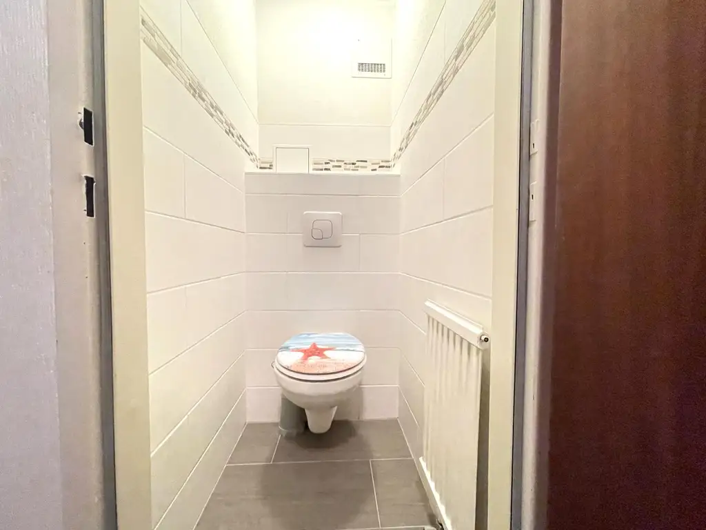 3-Zimmer-Loggia-Wohnung in U1-Nähe