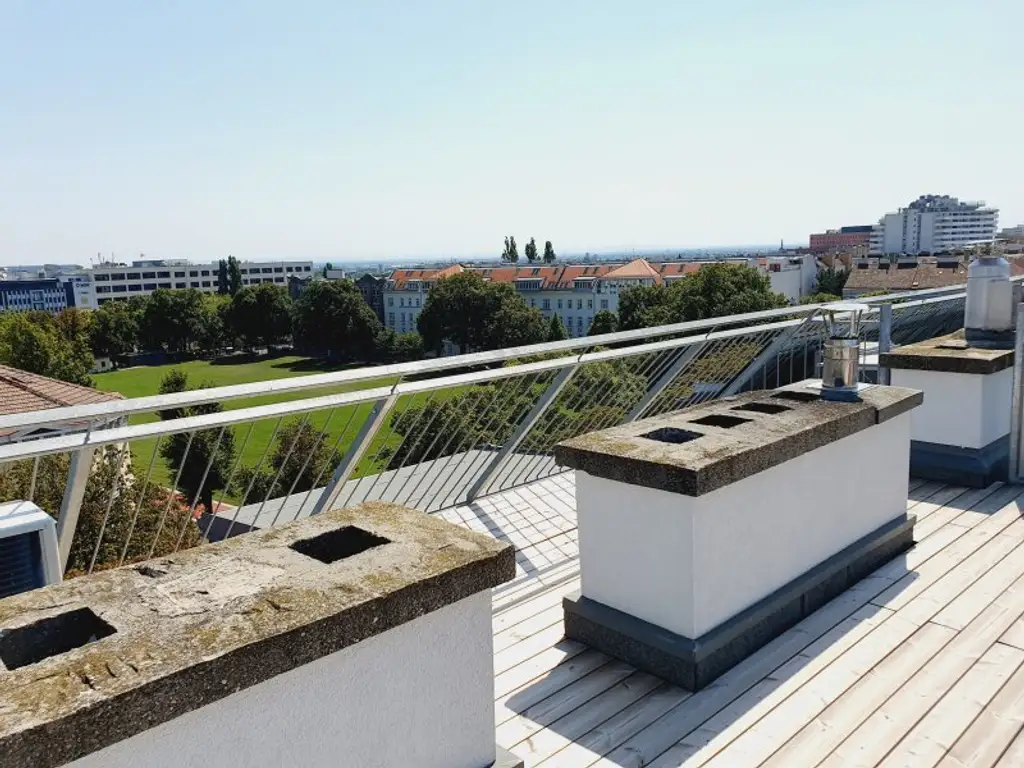 ERSTBEZUG - Sonnige Dachmaisonette mit 45m² Terrasse beim Hoffmann Platz