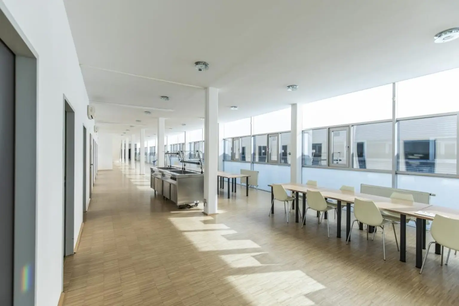 Modernes und attraktives Bürogebäude