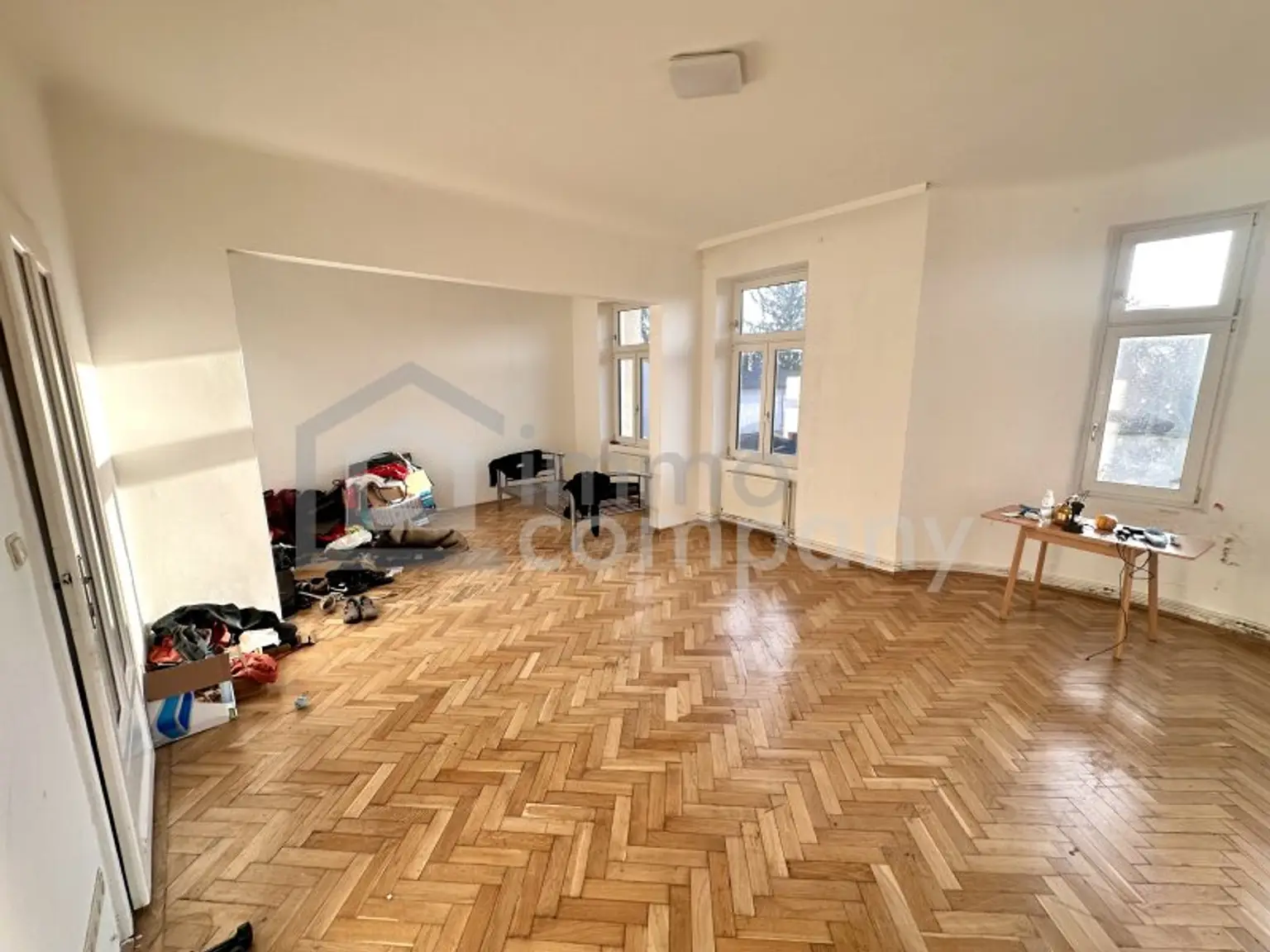 Traumhafte 4-Zimmer-Wohnung mit Balkon und Stadtblick in Strasshof – nur 235.000 €!