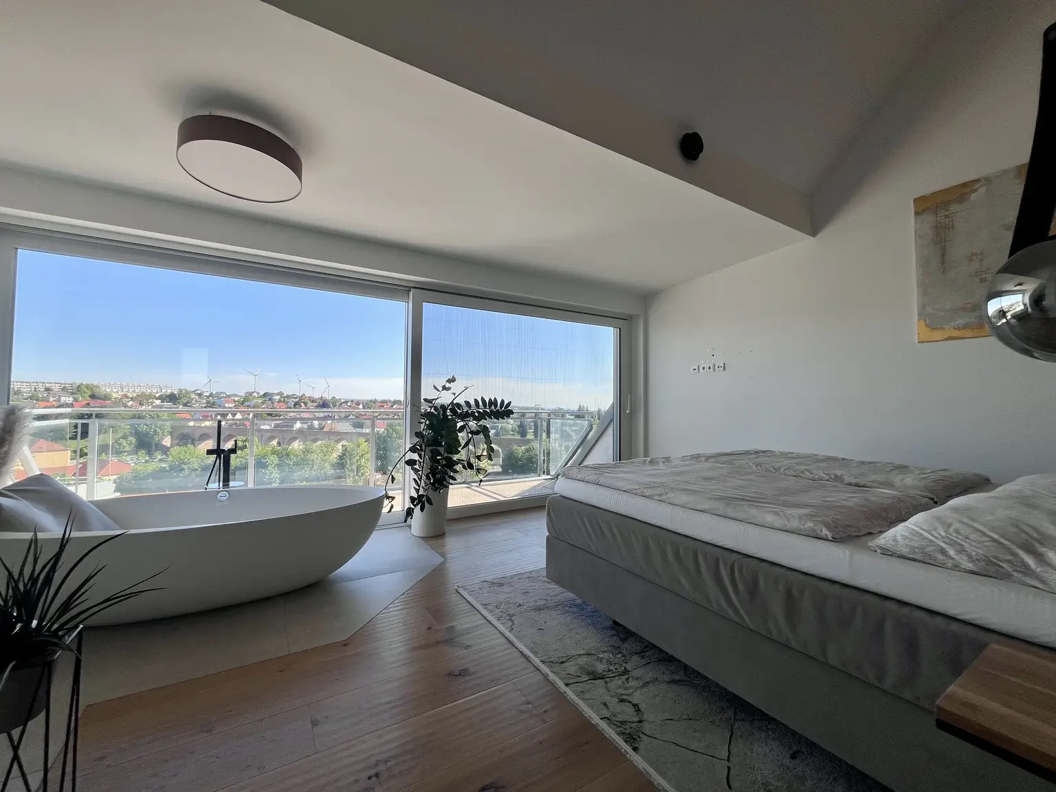 REPRÄSENTATIVES PENTHOUSE-JUWEL: Luxuriöses Dachgeschoss-Maisonette-Traum mit grandiosem Weitblick