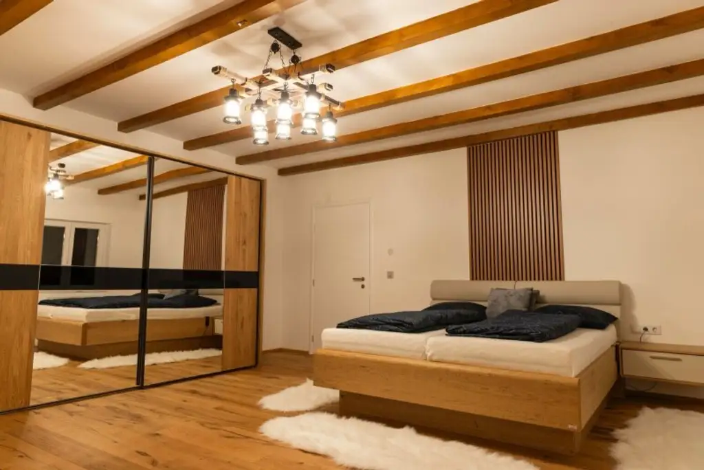 Exklusive Landhausvilla in Engelmannsbrunn – Luxus, Ruhe & Privatsphäre im Herzen des Wagrams