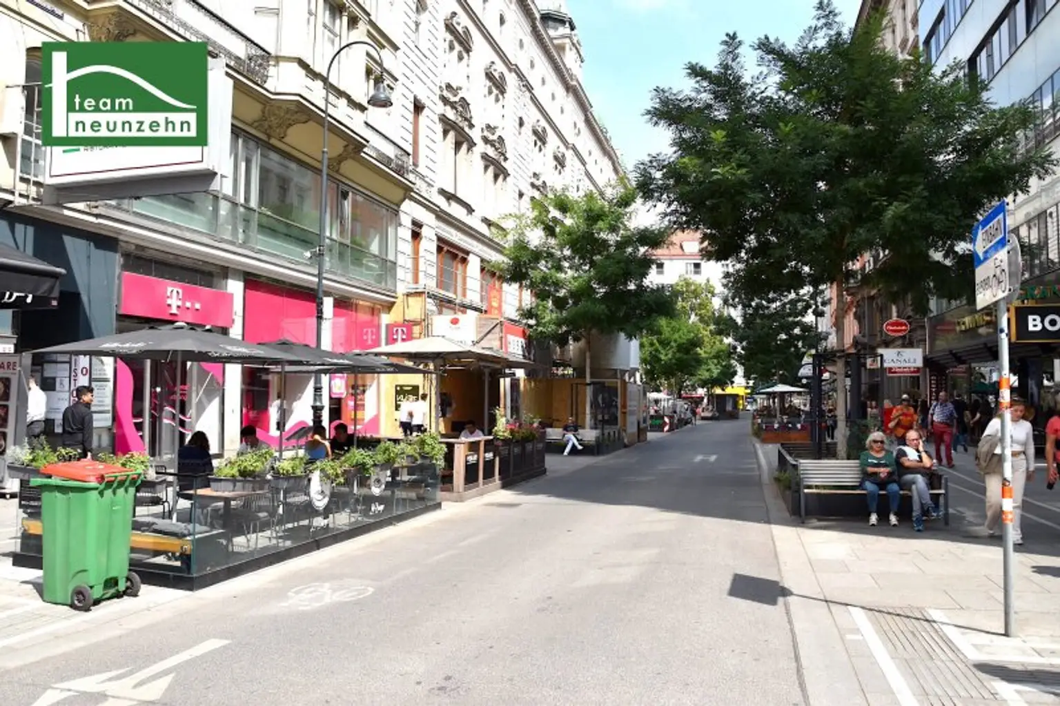 Klimatisierte Wohnung in Hofruhelage am Hohen Markt mit Stellplatzberechtigung! 2 Bäder und Balkon!