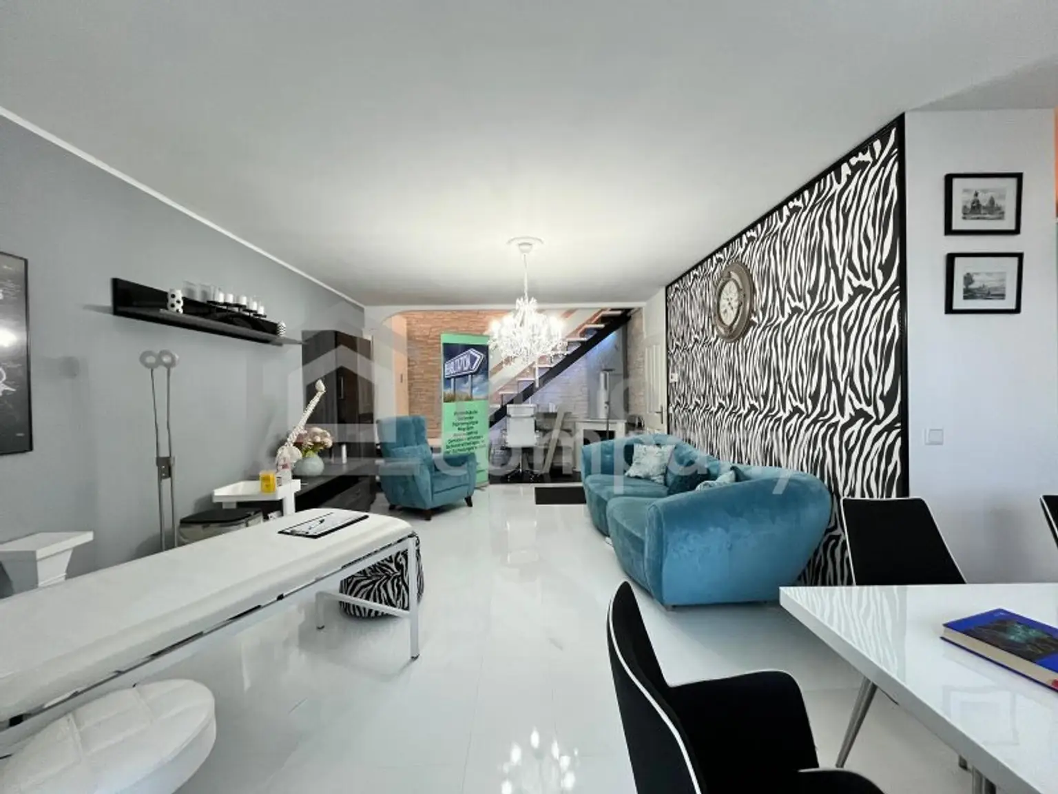 CITY-STYLE AUF ZWEI EBENEN - Urban, modern, außergewöhnlich!