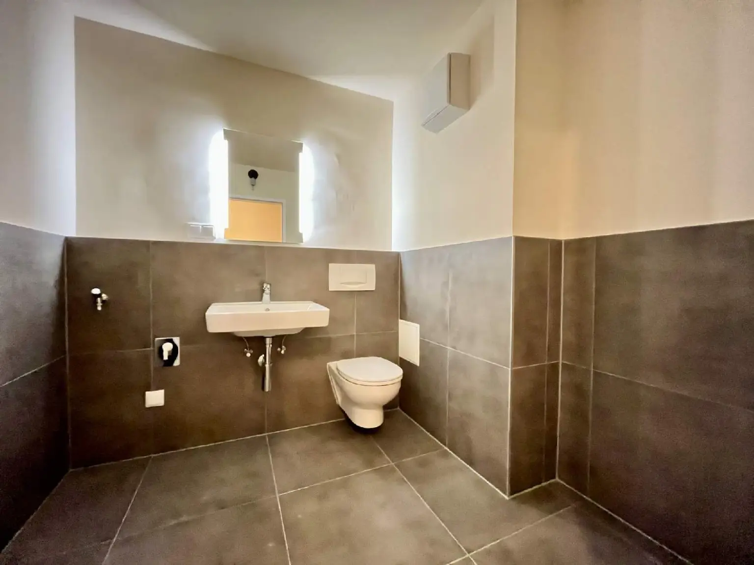 Wunderschöne DG Maisonette am Rande des beliebten Freihausviertels