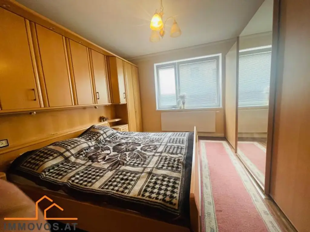 *PERFEKTE RAUMPLANUNG - GROSSE WOHNUNG ZUM WOHLFÜHLEN mit GRÜNBLICK*