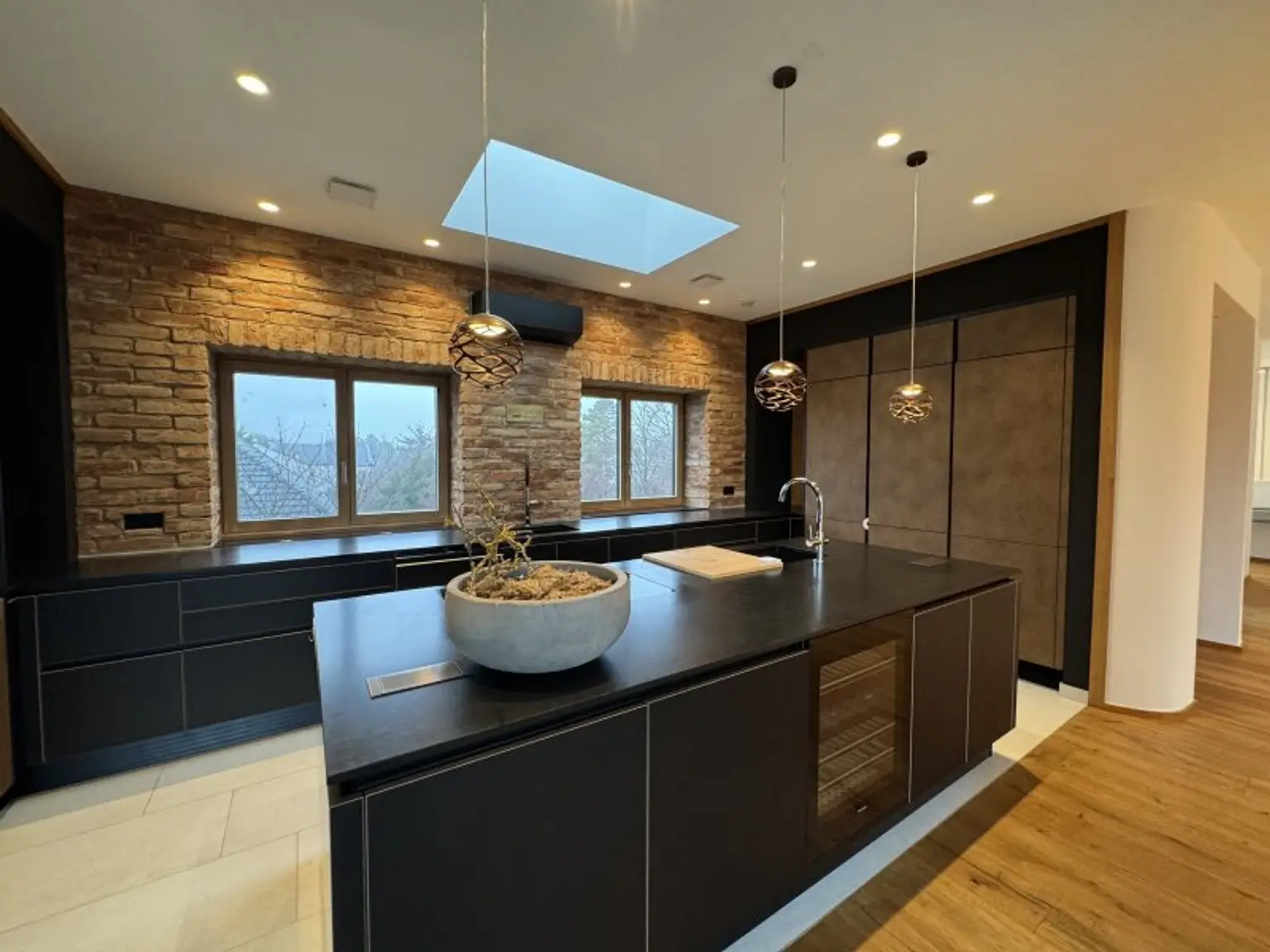 !!!Neuer Preis!!! 999.000,- Euro!!! 4 Zi.-Penthouse mit Sauna, Dampfbad, 2 Terrassen und C-Port für 2 Autos!