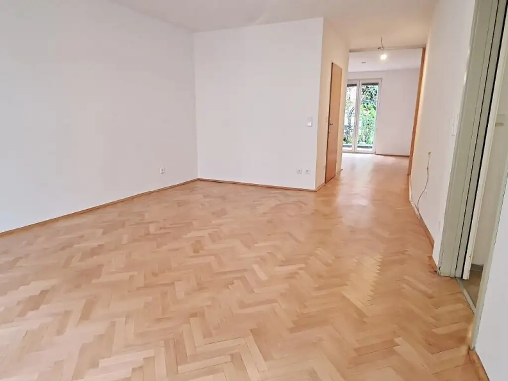 BUCHENGASSE, U1-NÄHE, 57 m2 Neubau mit 10 m2 Terrasse, 2 Zimmer, Komplettküche, Wannenbad, Parketten, 1. Liftstock