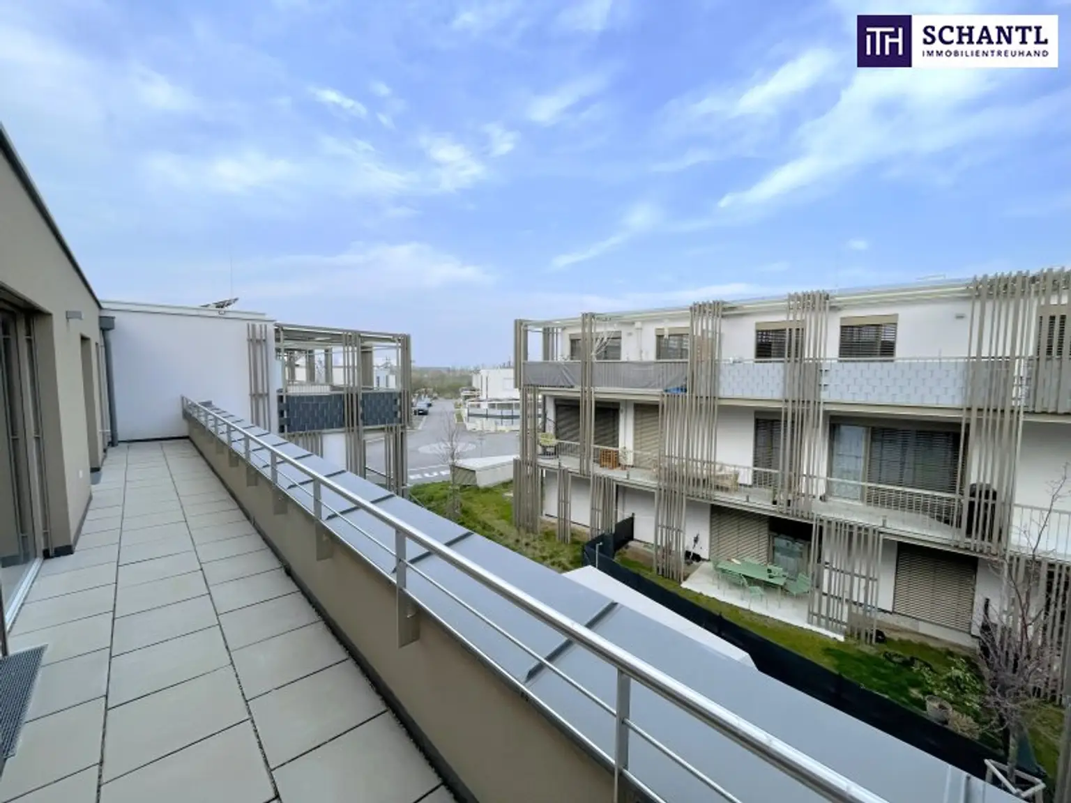 3-Zimmer-Wohntraum mit Dachterrasse in Ebergassing - Sonnenuntergänge inklusive! Schnell sein!