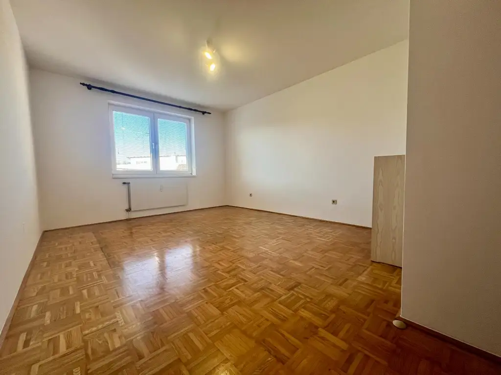 Geräumige 4 Zimmer Wohnung in 8010 Graz Jakomini