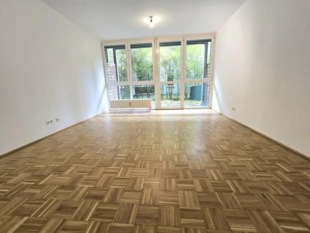 Entzückende Gartenwohnung mit Garagenplatz!