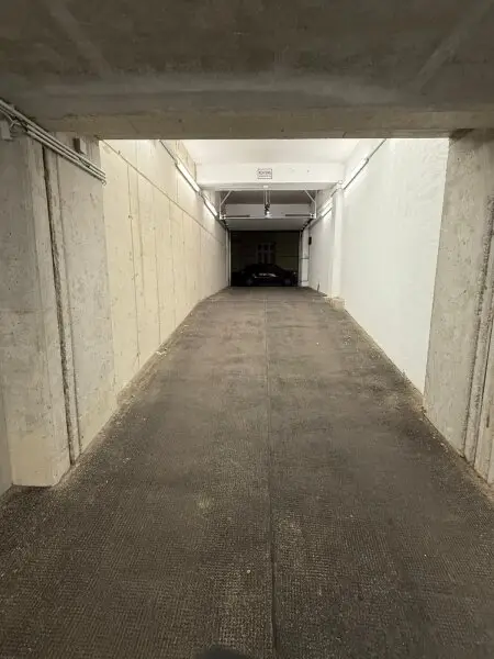 Wunderbare Dachgeschosswohnung in Top Lage mt Garage im Eigentum