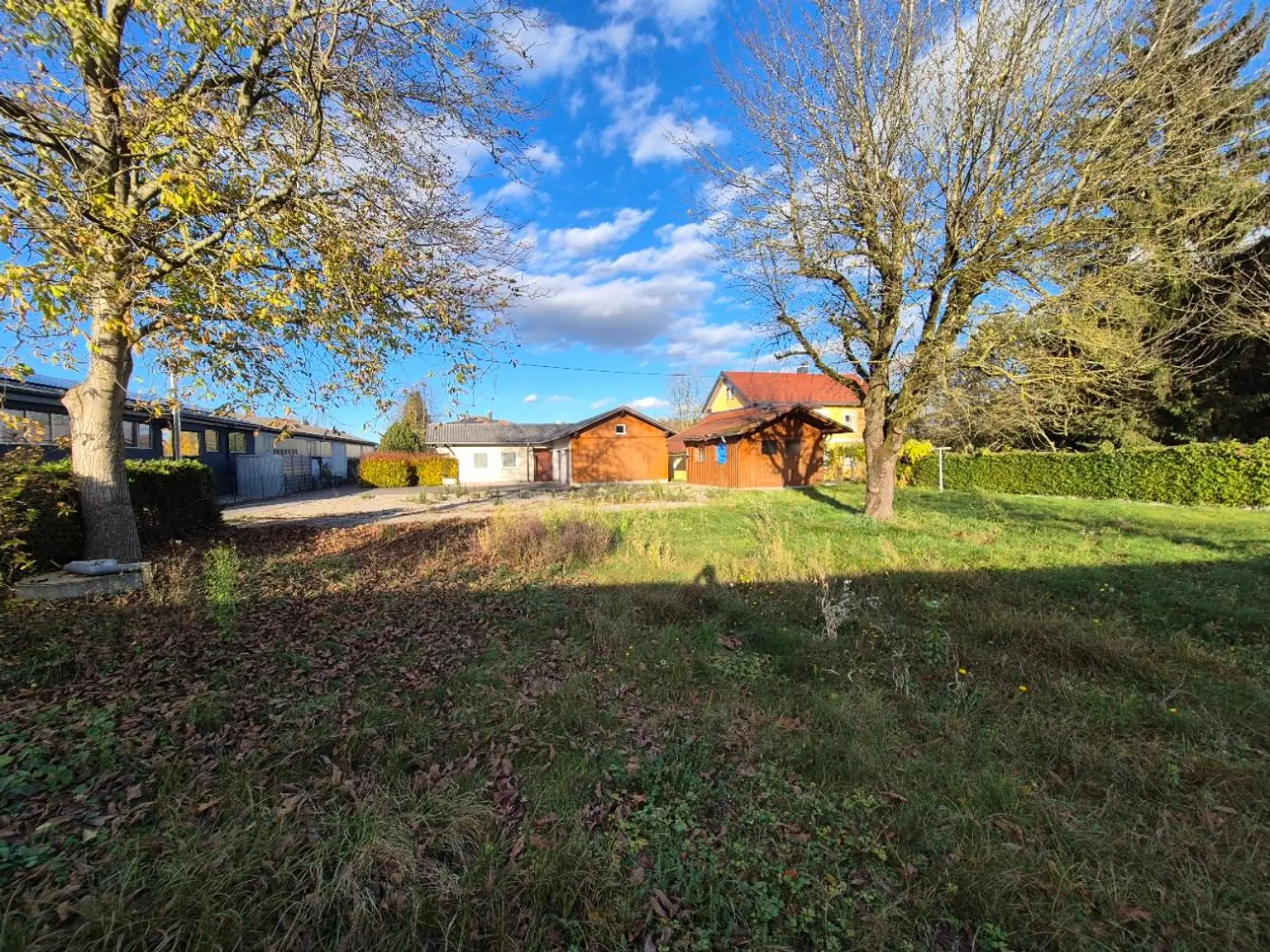 Baugrund mit Bestand