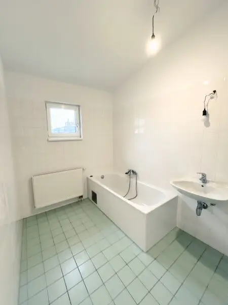 Wohntraum über den Dächern Wiens! Dachgeschoss-/ Maisonette-/ Terrassen-Wohnung mit fantastischem Fernblick!